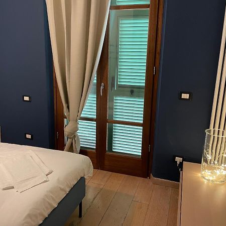 Accogliente Camera Singola Con Balcone A 500 Mt Dal Mare Marina Di Carrara Buitenkant foto